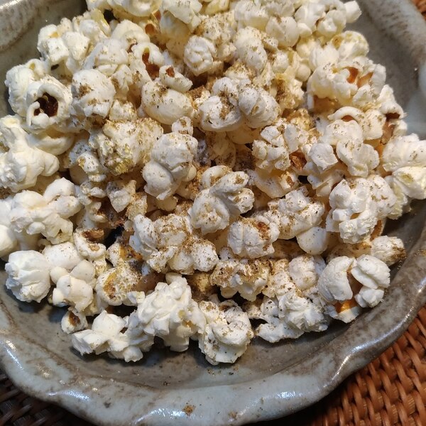 バターカレー味 レンジで作る ポップコーン レシピ 作り方 By またたび 楽天レシピ バターカレー味 レンジで作る ポップコーン レシピ 作り方 By またたび 楽天レシピ