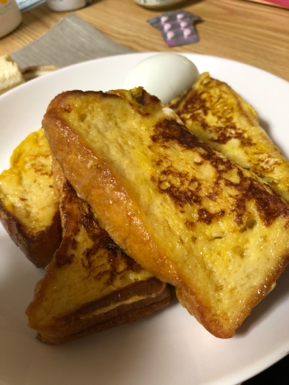 朝でもサクッと簡単に作れて、幸せな気分になれました♫ フワフワで朝から食べ過ぎちゃいました★
またリピします♫