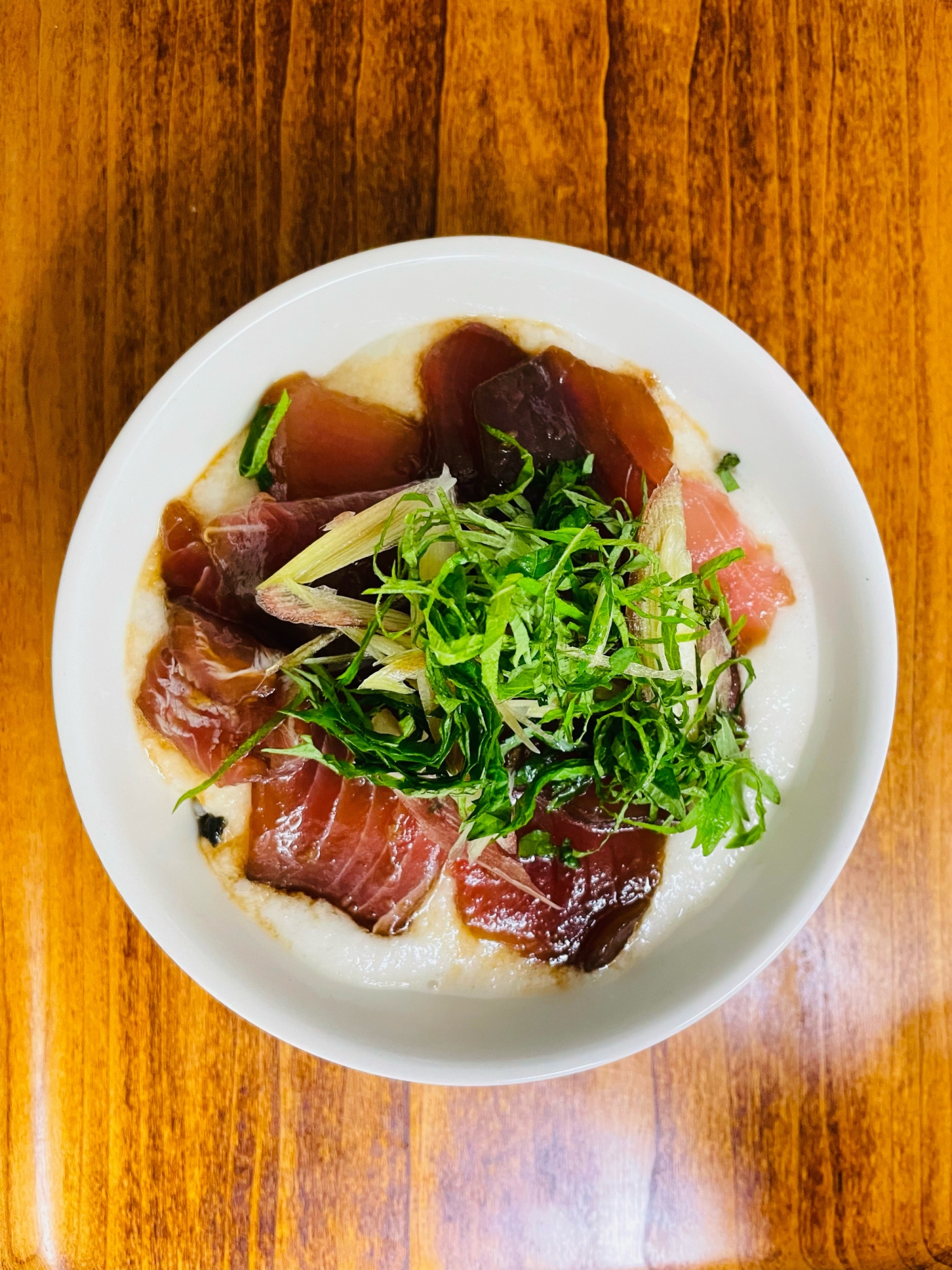 マグロの山かけ丼