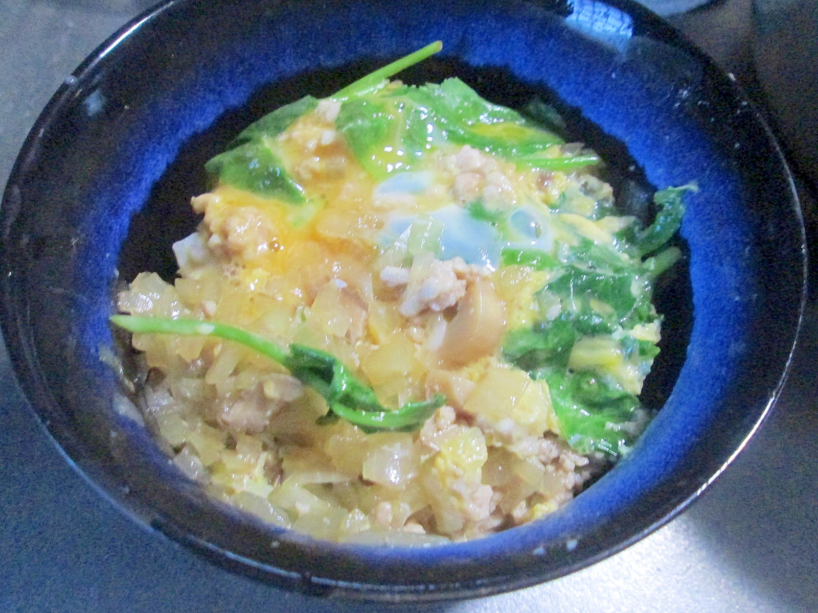 鶏ひき肉の親子丼