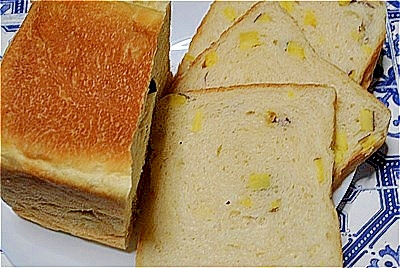 サツマイモ食パン　1斤