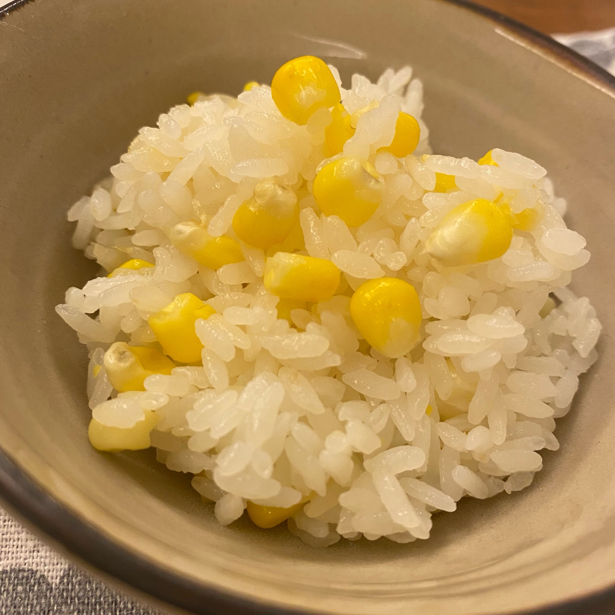 炊飯器で＊簡単シンプル＊とうもろこしご飯