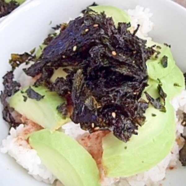 簡単でぺロリ完食 アボカド韓国のり丼 レシピ 作り方 By Ayanz 楽天レシピ 簡単でぺロリ完食 アボカド韓国のり丼 レシピ 作り方 By Ayanz 楽天レシピ