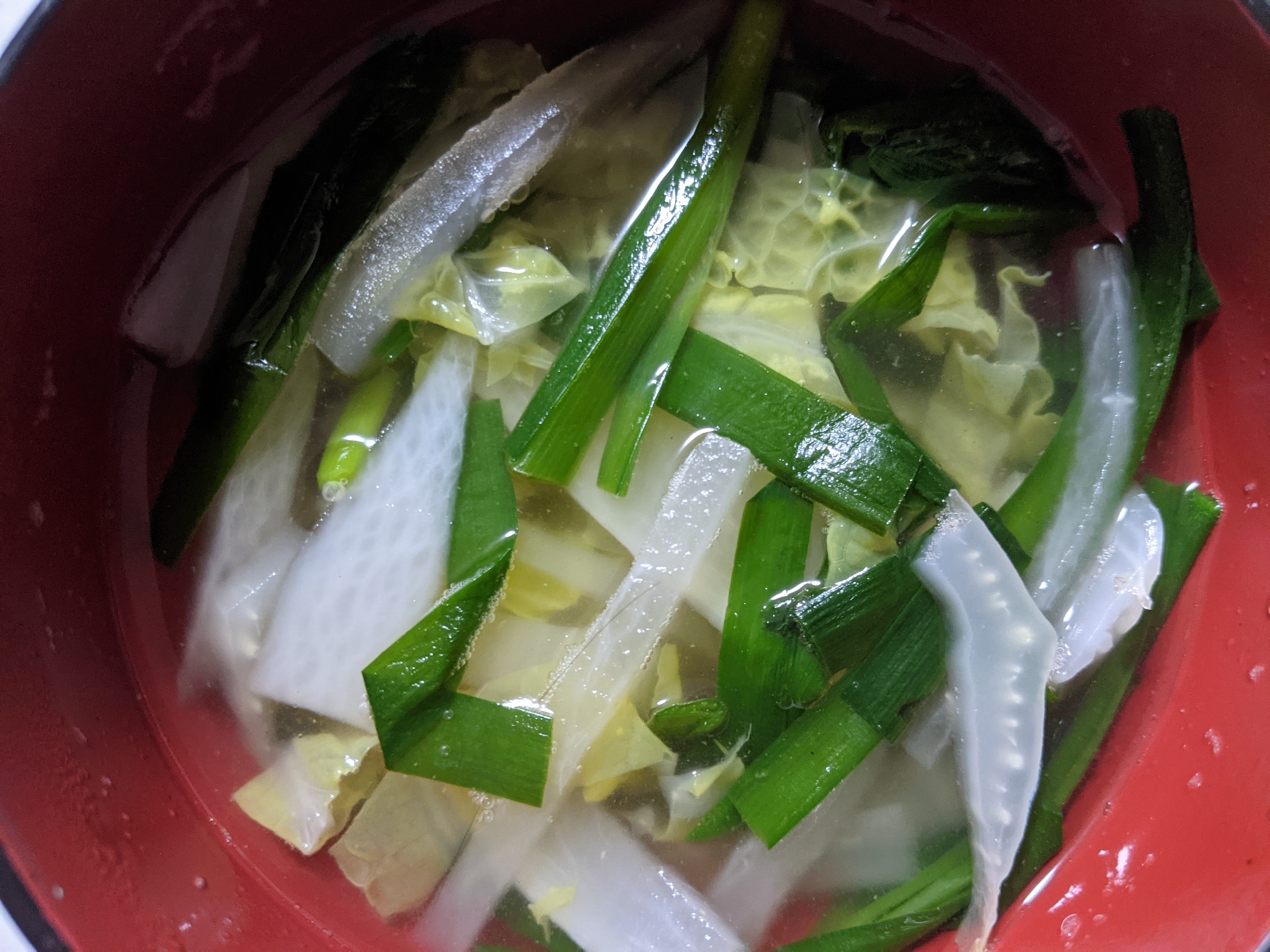 ニラと白菜と大根のスープ