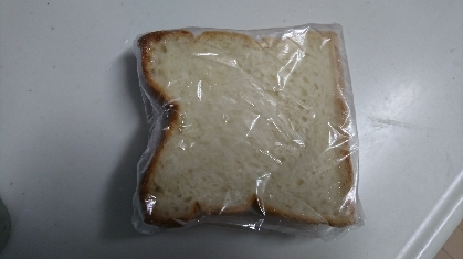 食パン冷凍してみます～(*^^*)