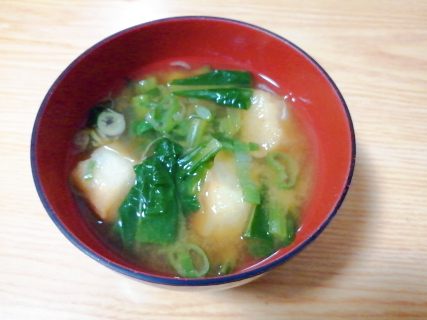 小松菜と麩とねぎの味噌汁