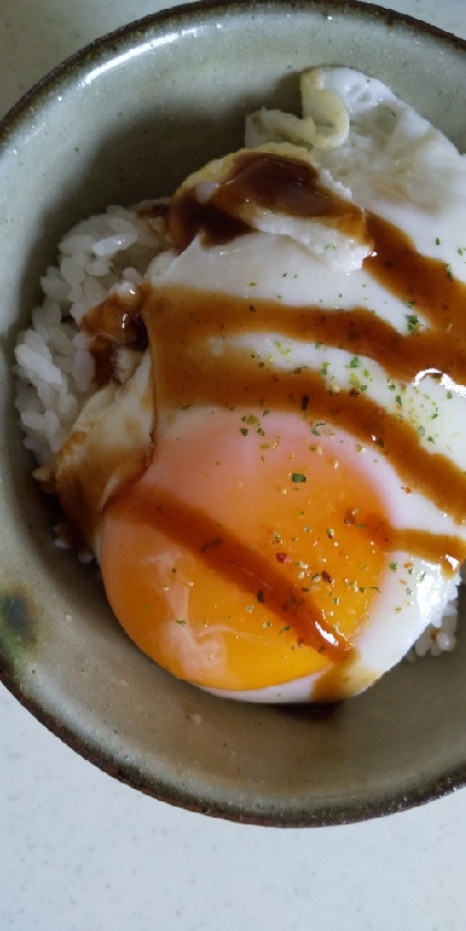 朝御飯に美味しくいただきました☆マジックソルトと目玉焼き、合いますね♪ごちそうさまでした(*´∀人)