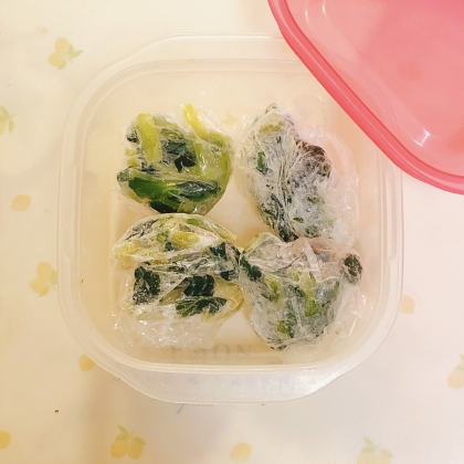 パンペルデュさん‎、冷凍しておくととても便利ですね♡˭̴̵̶͈ૣᴗ ˭̴̵̶͈‎٭ ෆ˚*ありがとうございます♪