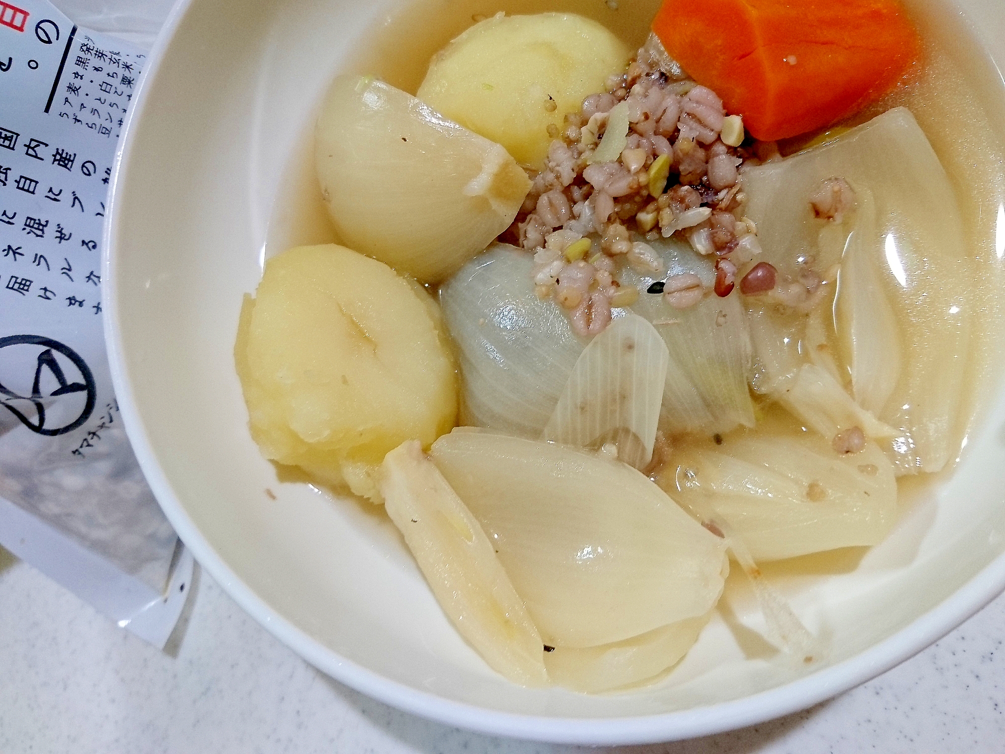 雑穀いりの定番野菜の洋風スープ