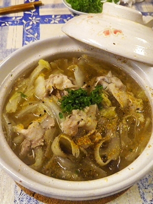 白菜ゴボウ豚の味噌鍋