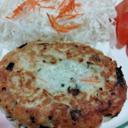 簡単作り置き♪絹ごし豆腐でかさ増しネギ塩ハンバーグ