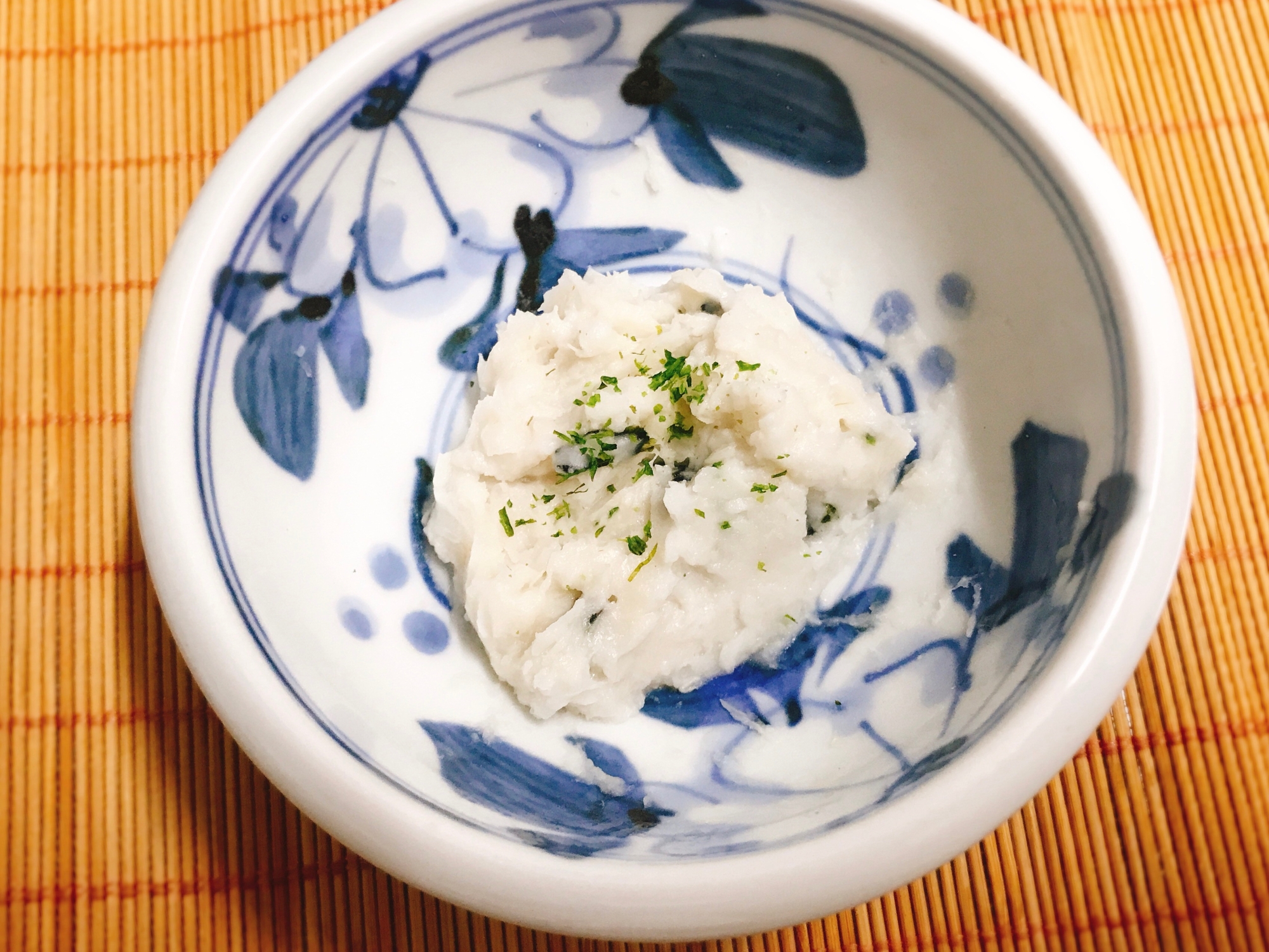 【離乳食後期】里芋の海苔と青のり混ぜ