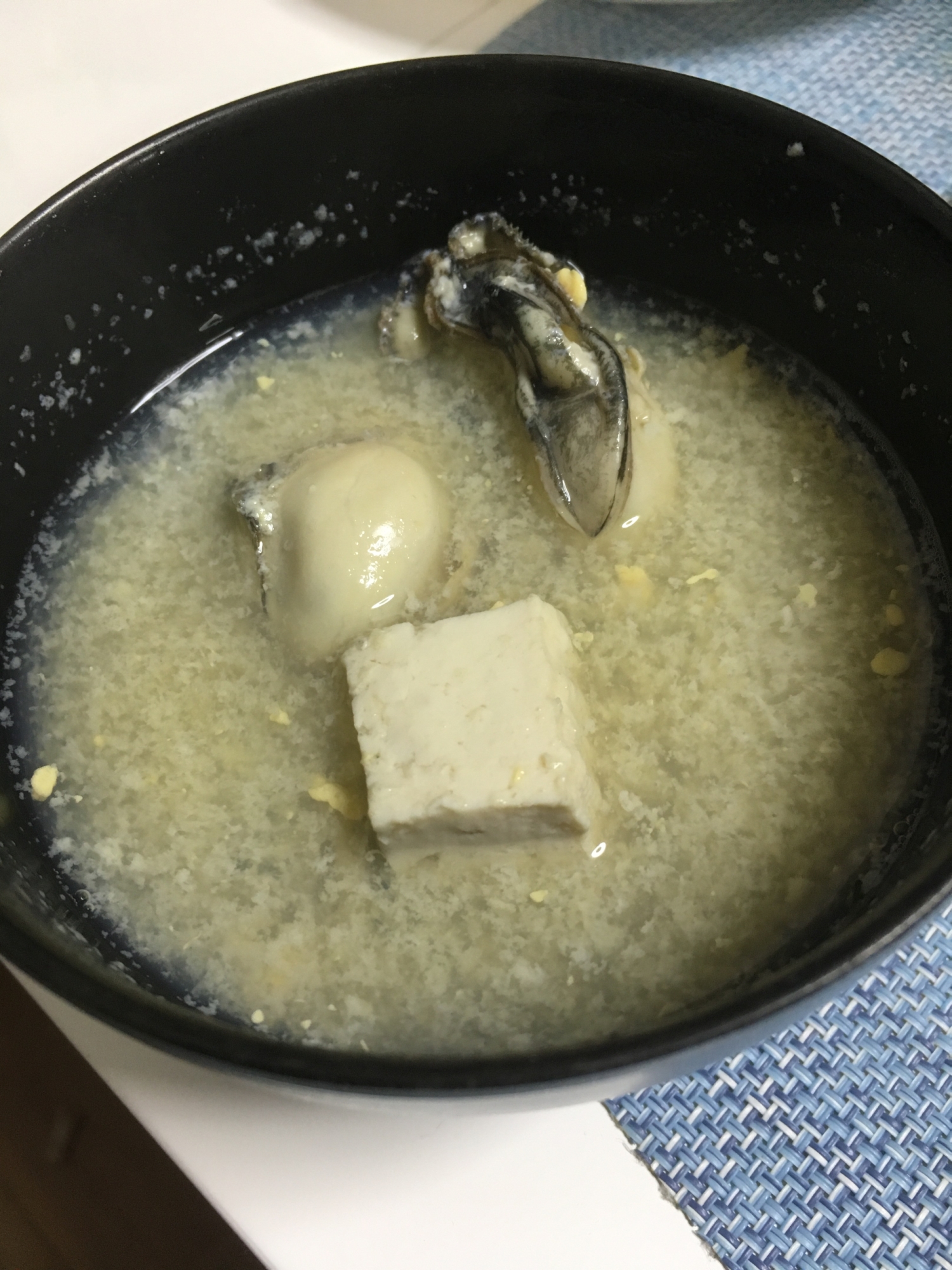 牡蠣と豆腐のすまし汁