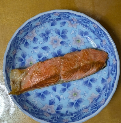 フライパンで！バター醤油味☆鮭のムニエル