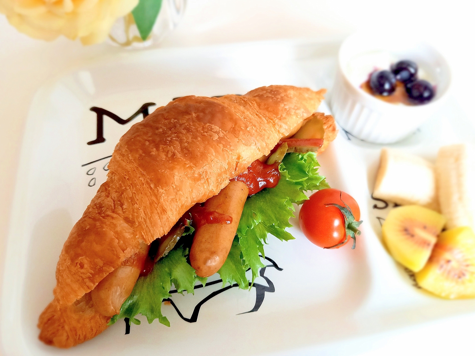 無塩せきウインナーde☘クロワッサンサンドꕤ୭*