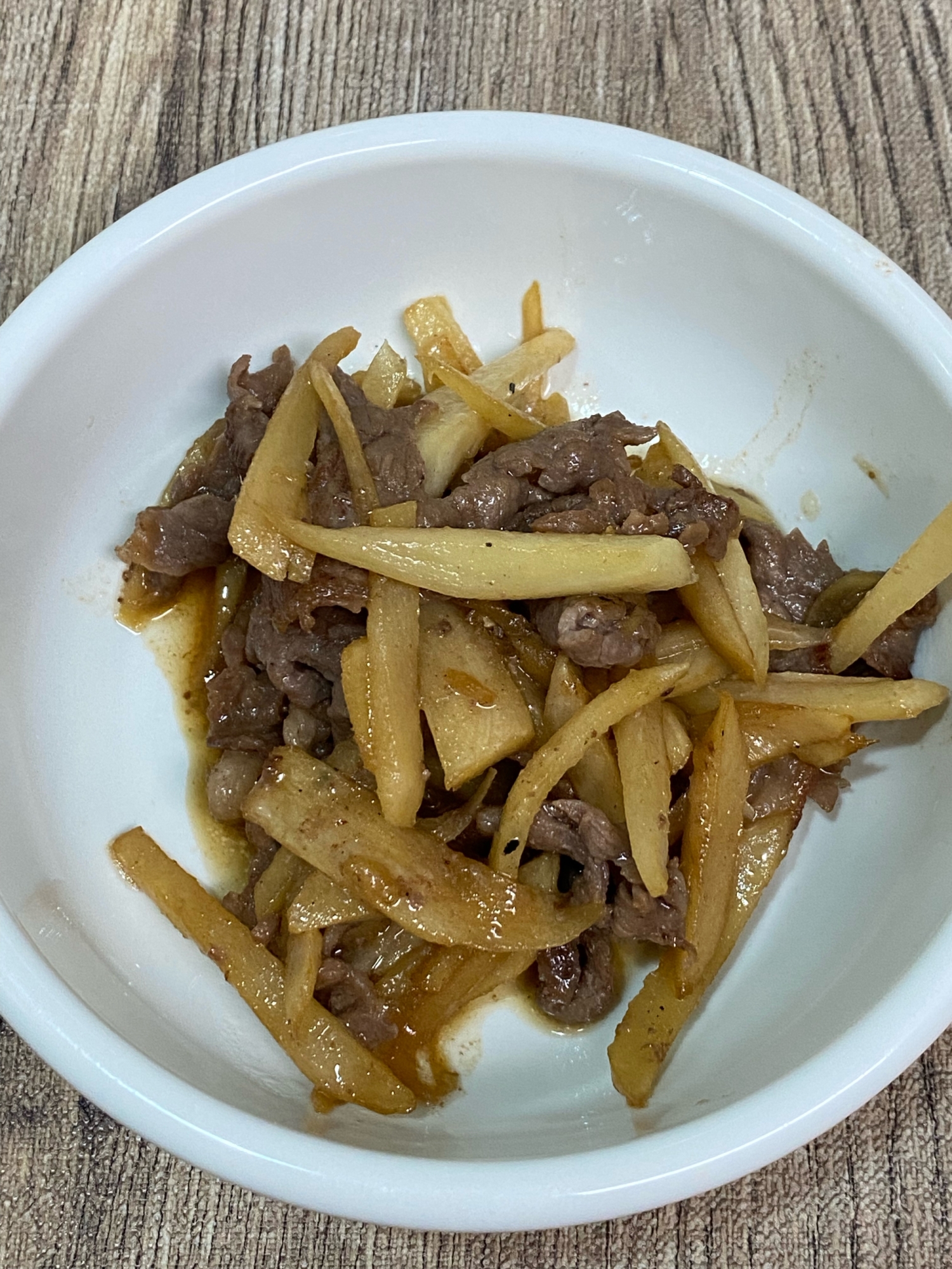 たっぷりの新生姜と牛肉炒め