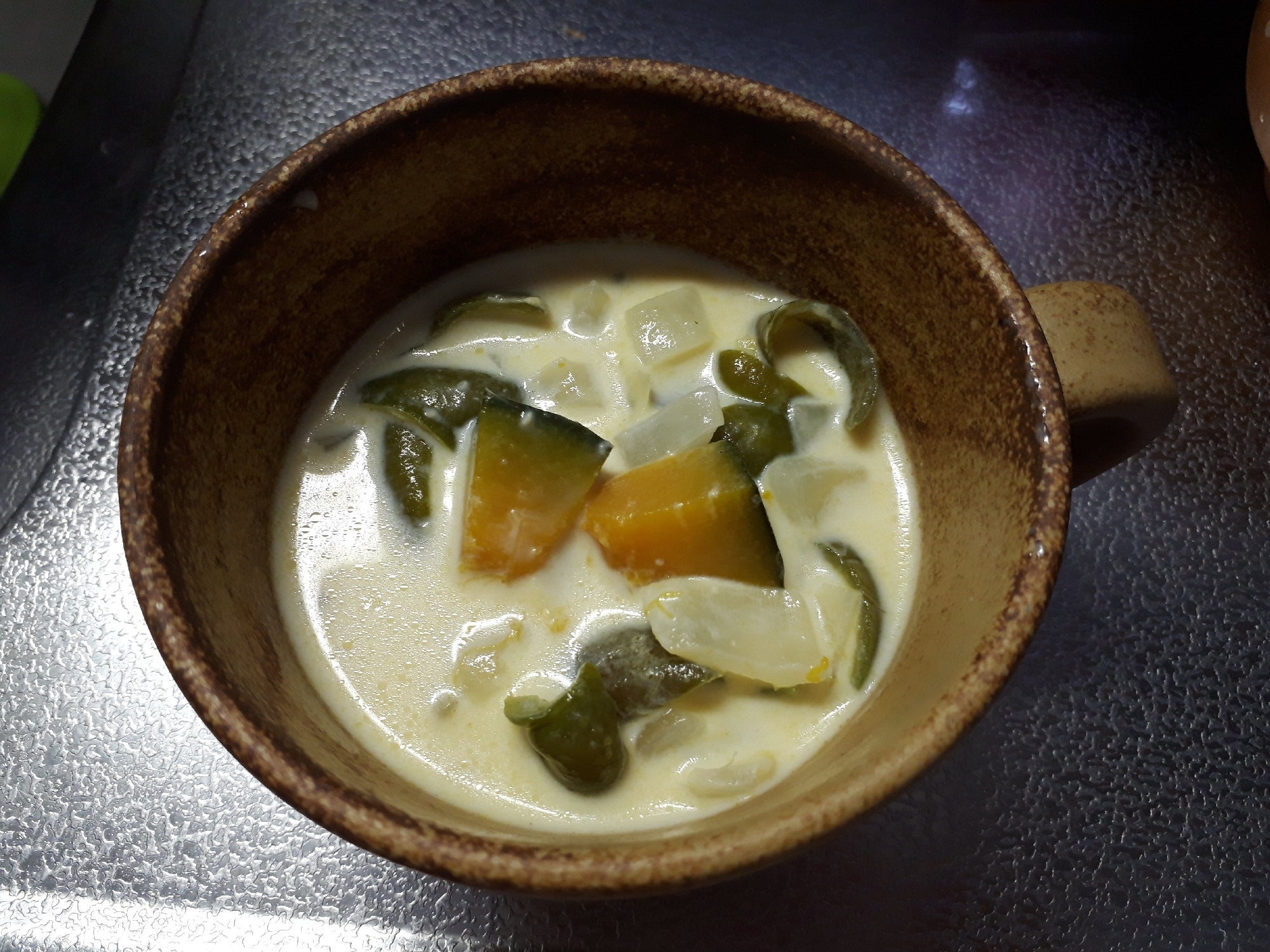 ほっこり⭐野菜ミルク味噌スープ
