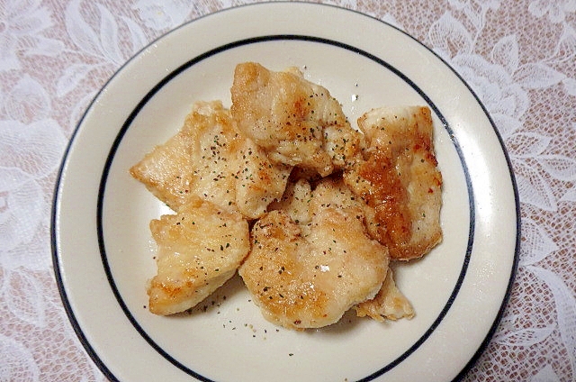 ムネ肉のブラックペッパー焼き