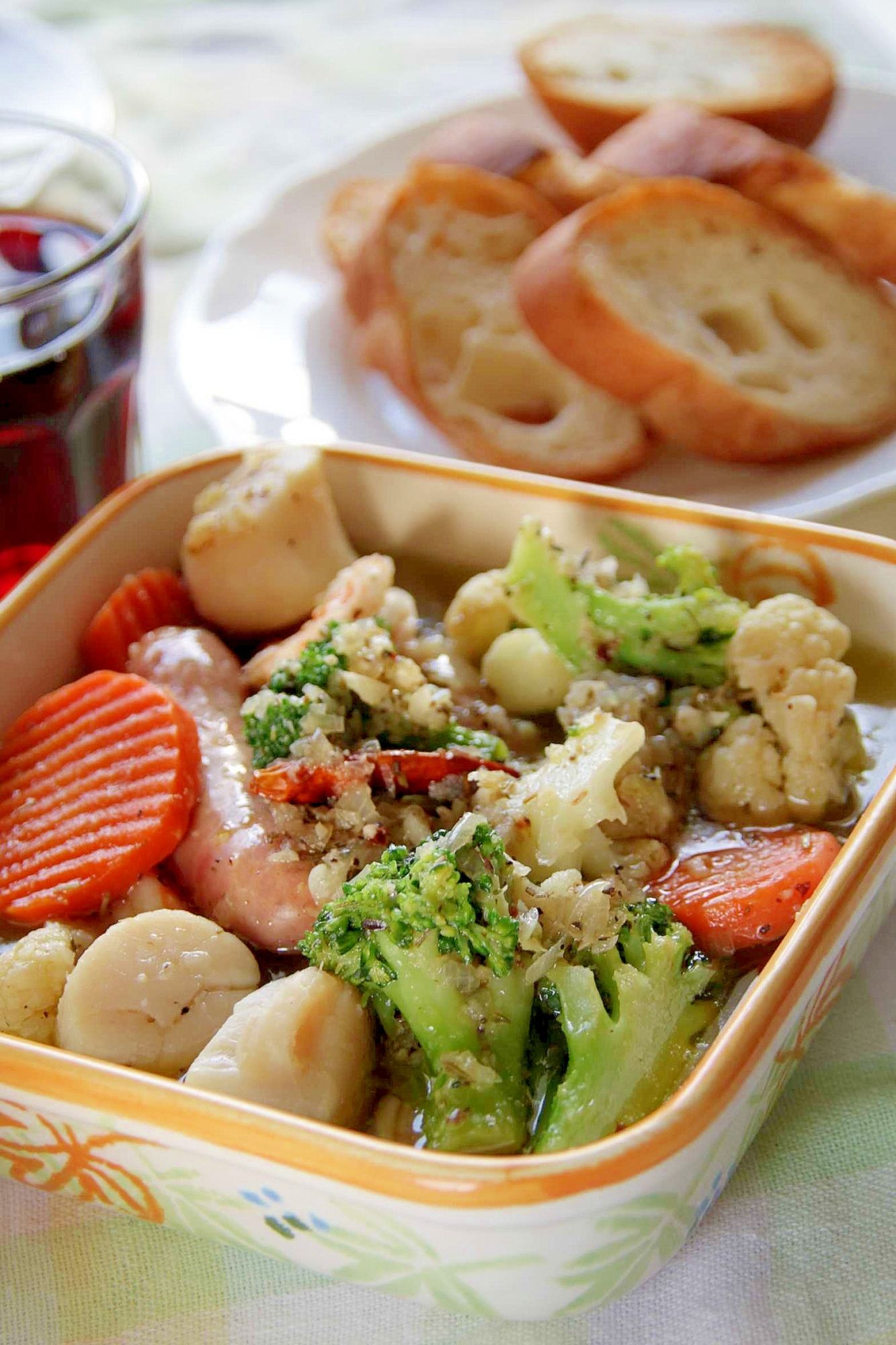 とっても簡単スペイン料理『アヒージョ』