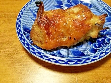 鶏もも肉の　山賊焼き