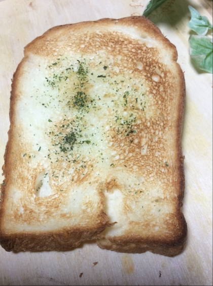 超手抜きで簡単☆ガーリックトースト