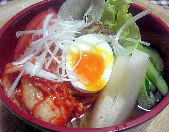 梨を入れたさっぱり冷麺