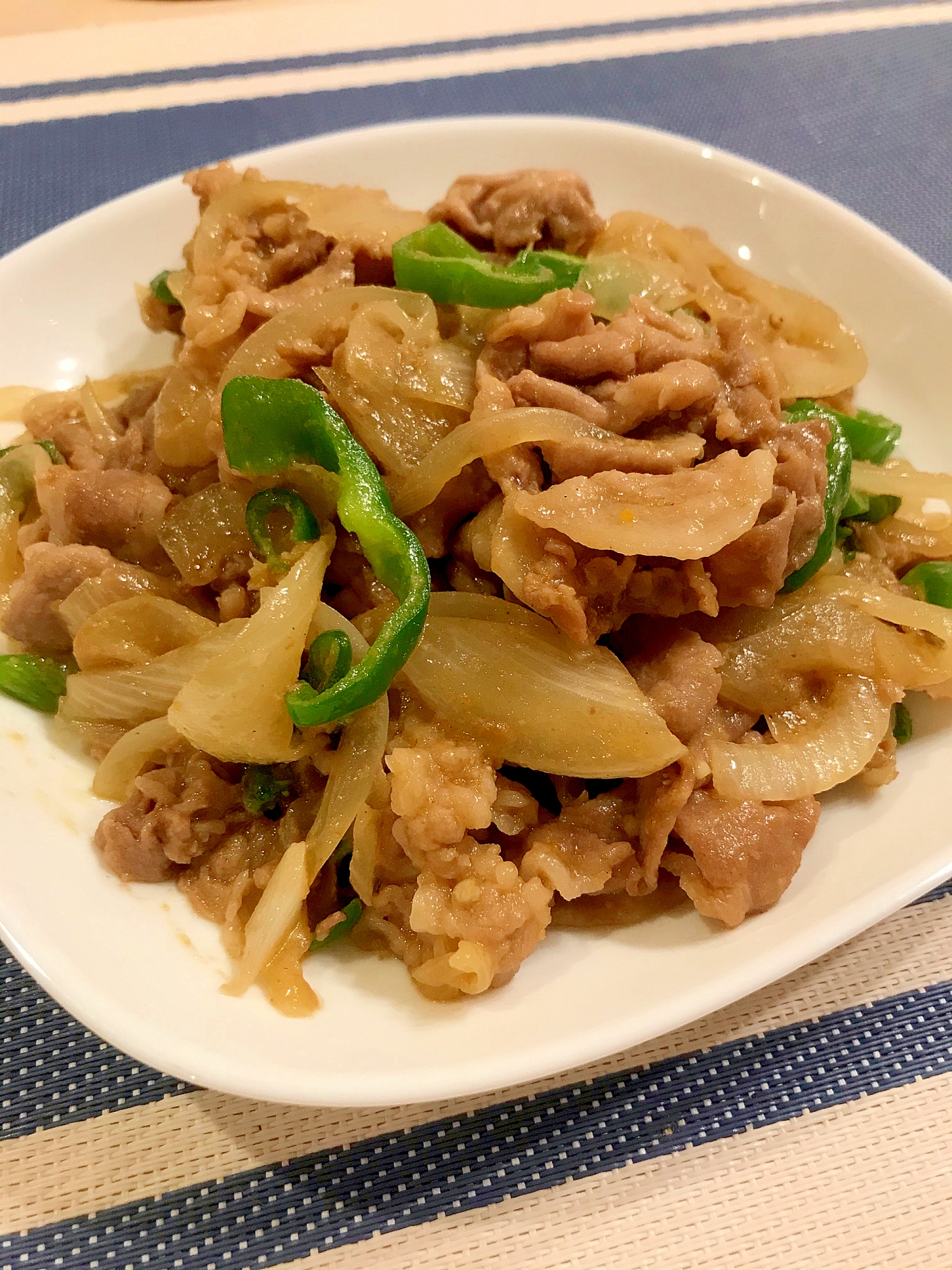 ★豚肉★ピーマンと玉ねぎのカレー炒め