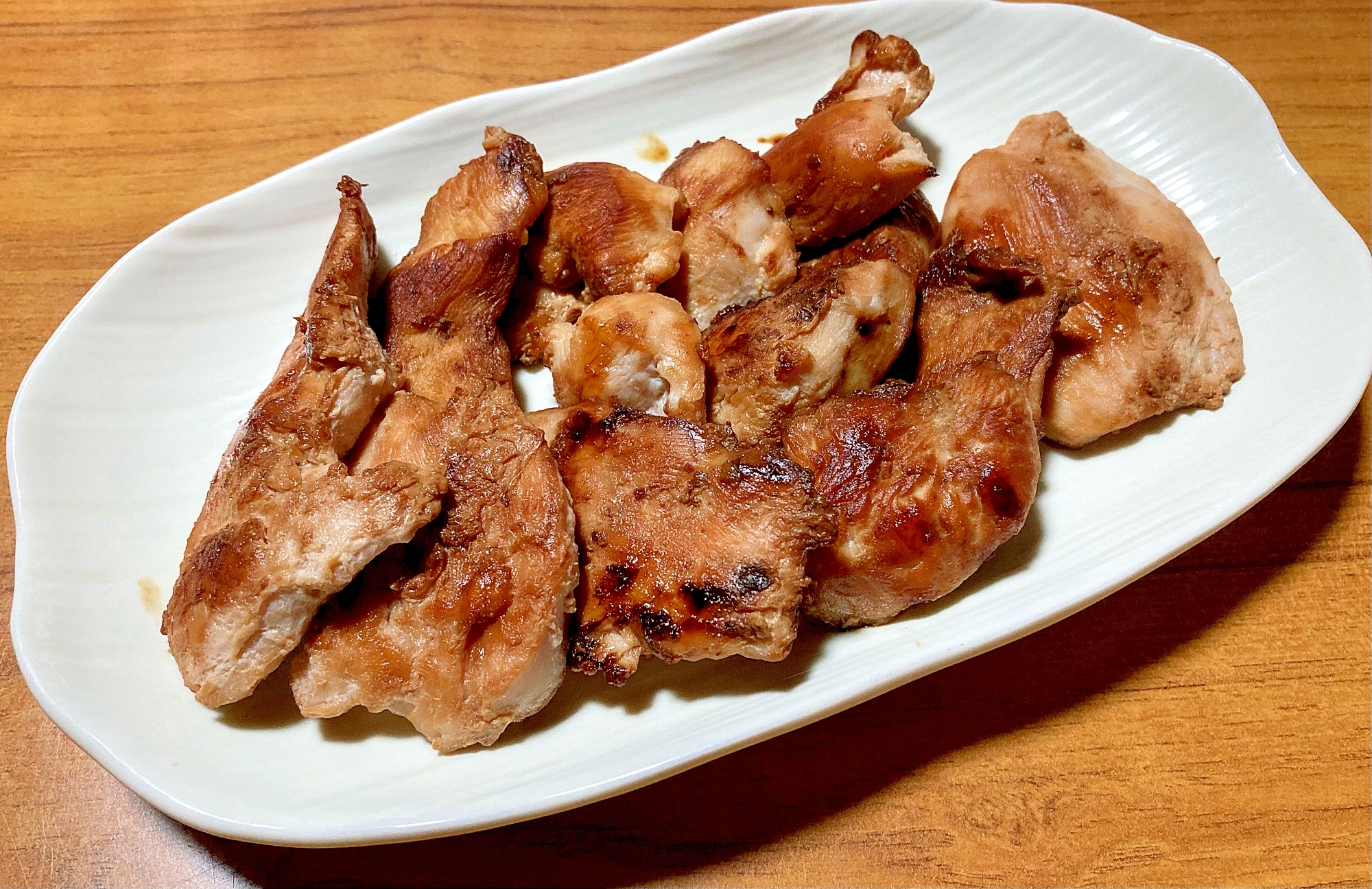 じっくり漬け込みパサつきゼロ！鶏むね肉の醤油焼き