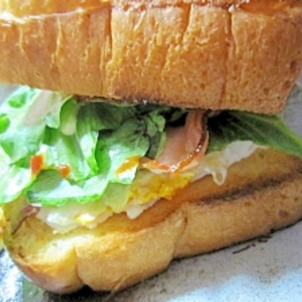 ミニ食パンで bltバーガー レシピ 作り方 By まろんぱんまん 楽天レシピ ミニ食パンで bltバーガー レシピ 作り方 By まろんぱんまん 楽天レシピ