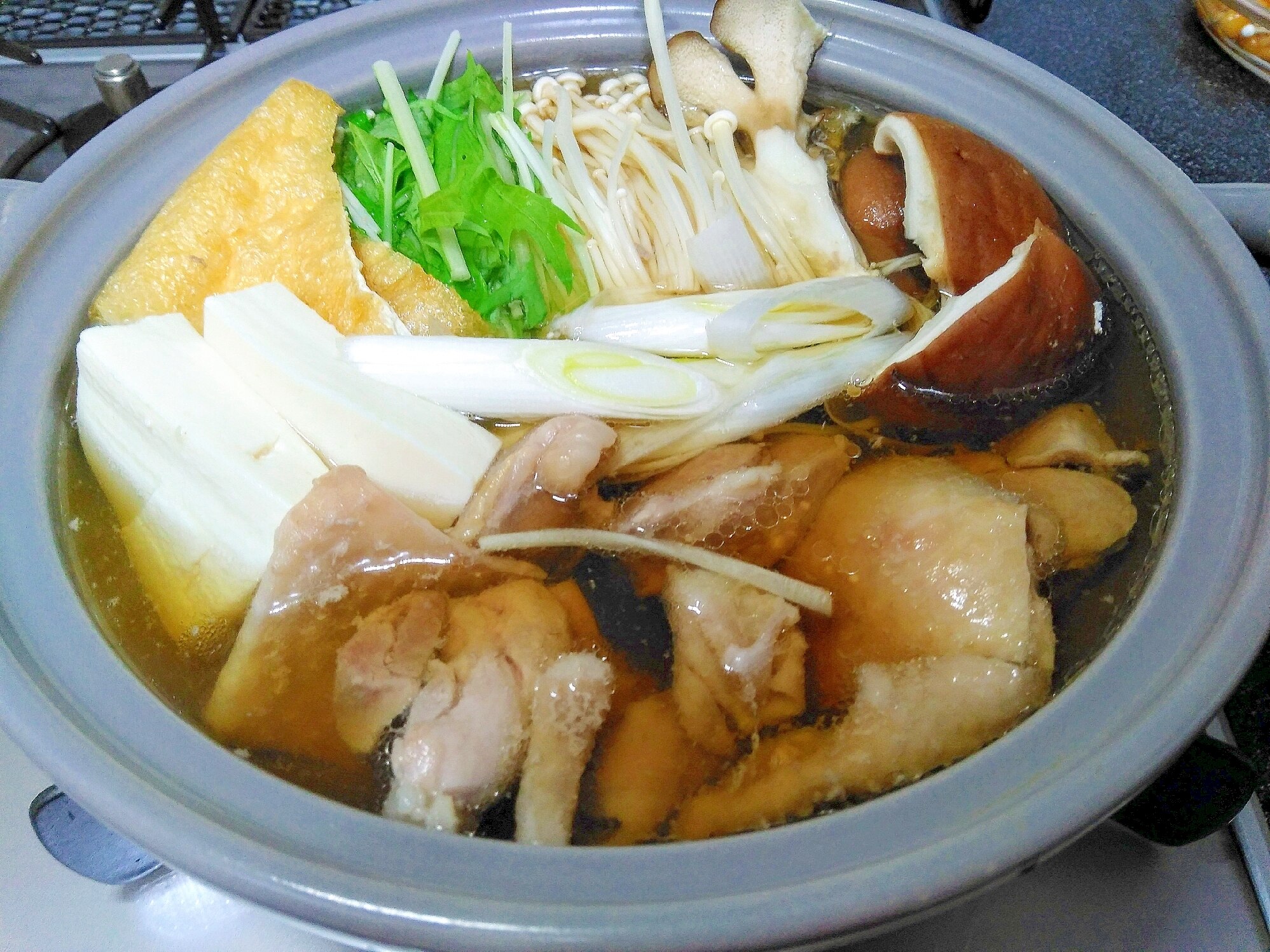 茅乃舎だしで!地鶏しゃも鍋 レシピ・作り方 by パリブリオッシュ - 楽天レシピ