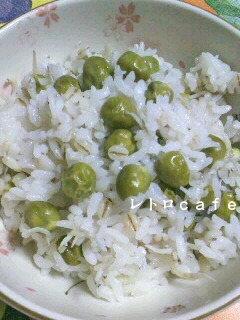 おかず不要の美味しさ♪じゃこピースご飯【押麦入り】