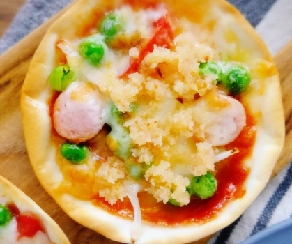 おつまみに♪♪モントレージャックのミニピザ