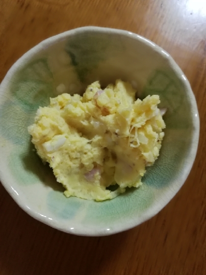 マスタードやカラシが隠し味でしょうか。美味しかったです！