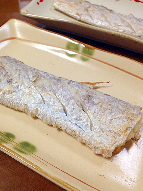 太刀魚の塩焼き レシピ 作り方 By Tukuyo93 楽天レシピ 太刀魚の塩焼き レシピ 作り方 By Tukuyo93 楽天レシピ