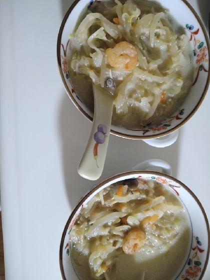 具だくさんで旨みたっぷり♡ちゃんぽん風スープ