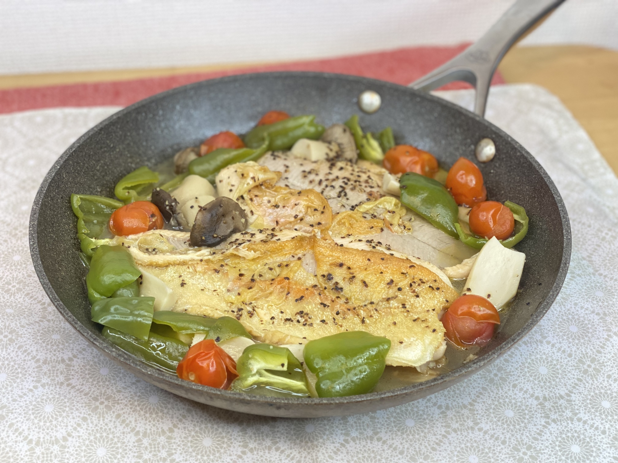 ニジマスのアクアパッツァ【釣り飯】