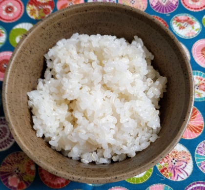 ３合分の米を２合の水加減で炊いてしまい、「炊飯　水分　まちがえた」で検索したら、こちらのレシピが出てきて＊＊＊無事救出できました♪ありがとうございます☆