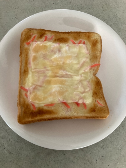 食パンアレンジ　紅生姜とチーズのトースト