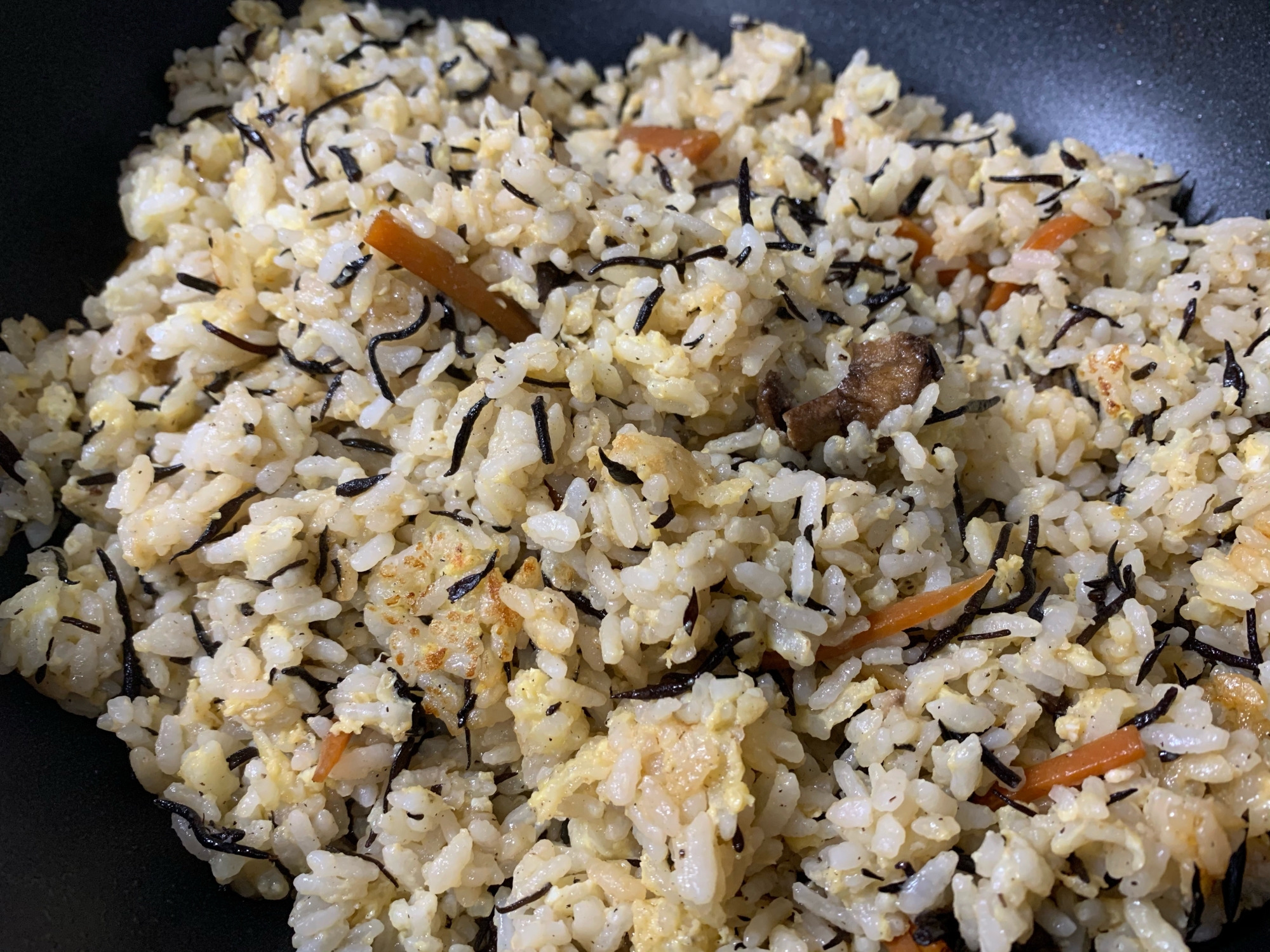 ひじきの煮物をリメイク❤️簡単ひじき炒飯