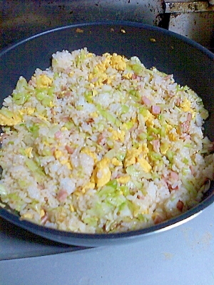 ハムとキャベツのチャーハン