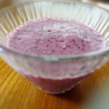 ブルーベリースムージー、美味しくいただきました(^O^)御馳走様でしたm(_ _)m