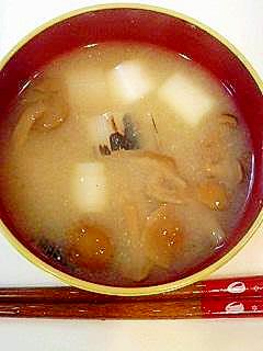 焼きねぎとなめこのお味噌汁 レシピ 作り方 By ちーやんとせんじゅ 楽天レシピ 焼きねぎとなめこのお味噌汁 レシピ 作り方 By ちーやんとせんじゅ 楽天レシピ