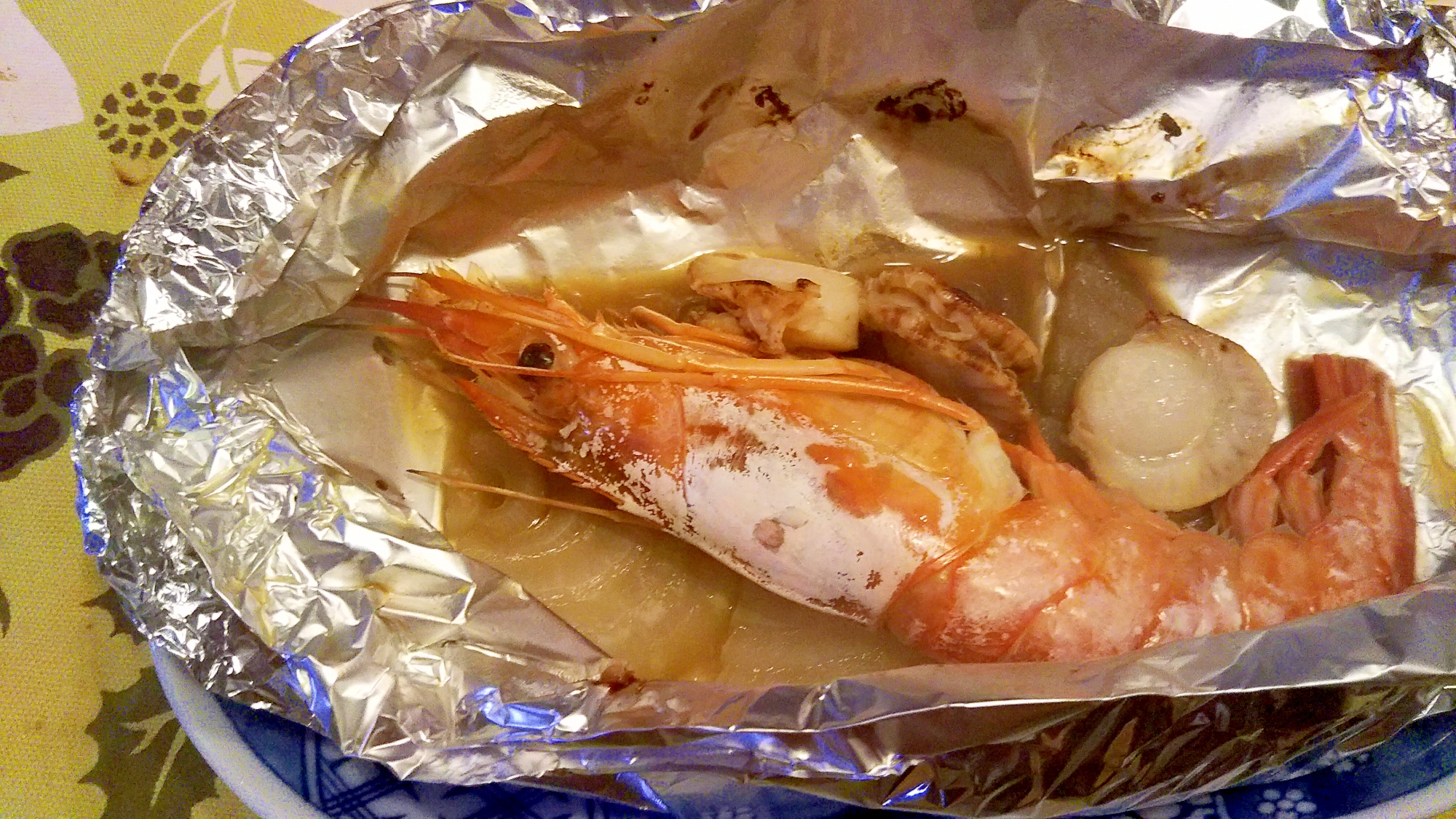 赤海老 ホタテ 新玉葱のドレッシングホイル焼き レシピ 作り方 By Yushiyutot 楽天レシピ 赤海老 ホタテ 新玉葱のドレッシングホイル焼き レシピ 作り方 By Yushiyutot 楽天レシピ