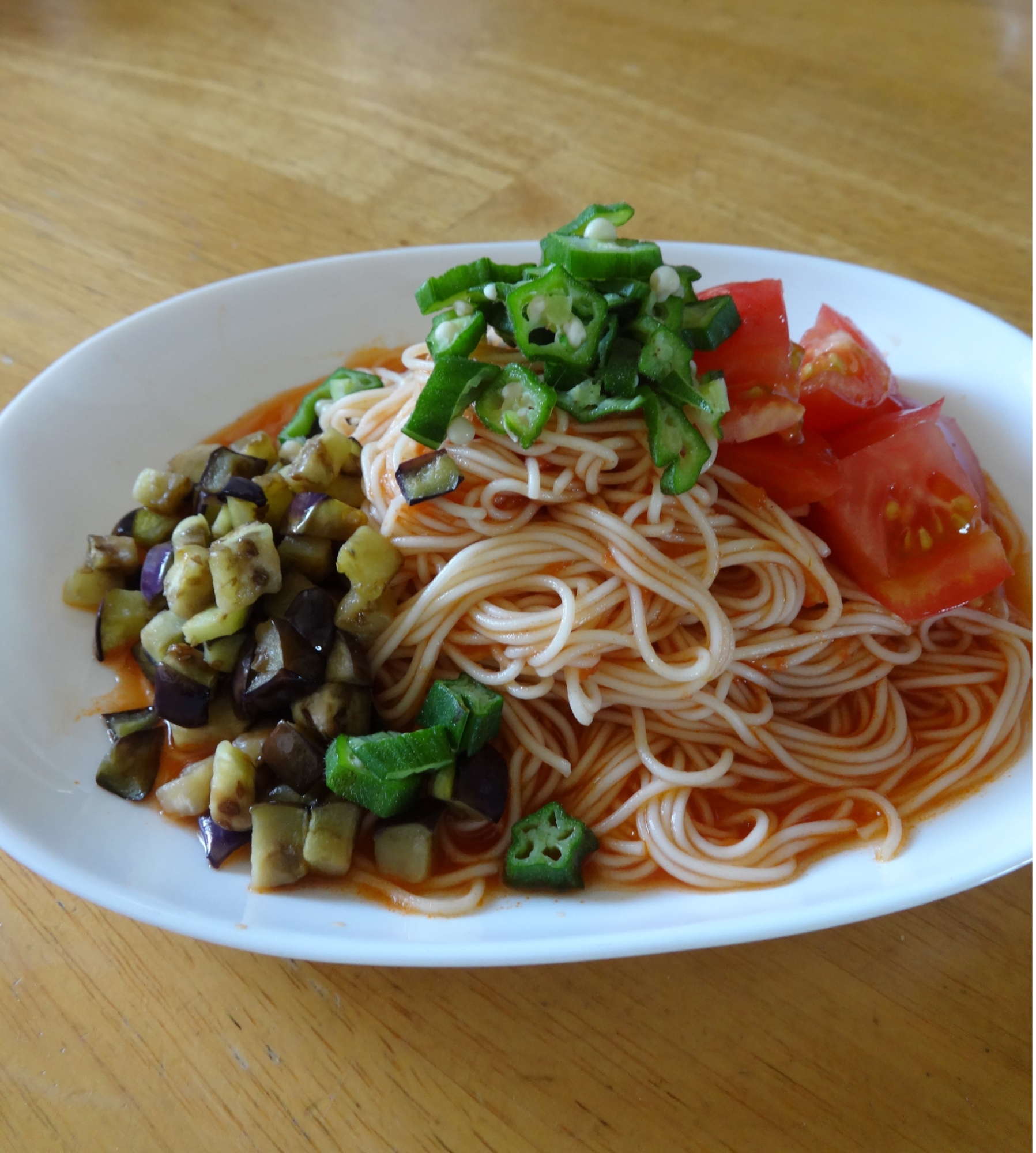 トマトの冷製そうめん