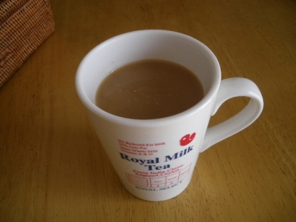 朝、飲みました～♬
クイックカフェラテ♡簡単なのが一番！！
これなら毎朝いける～＾m＾