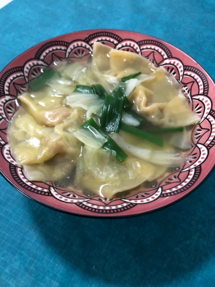 簡単☆水餃子と野菜のスープ