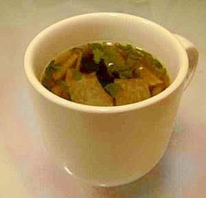 大根とわかめの昆布茶スープ レシピ 作り方 By Sayobo 楽天レシピ