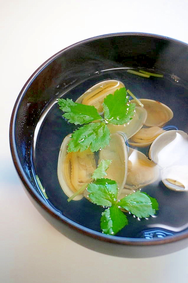 白だしを使って簡単お吸い物 アサリの潮汁 レシピ 作り方 By Oppeke22 楽天レシピ 白だしを使って簡単お吸い物 アサリの潮汁 レシピ 作り方 By Oppeke22 楽天レシピ