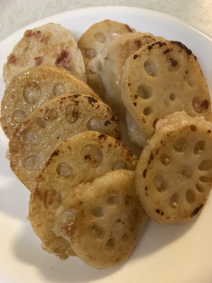 サクッ♡もっちもち♡長芋とれんこんのもちもち焼き