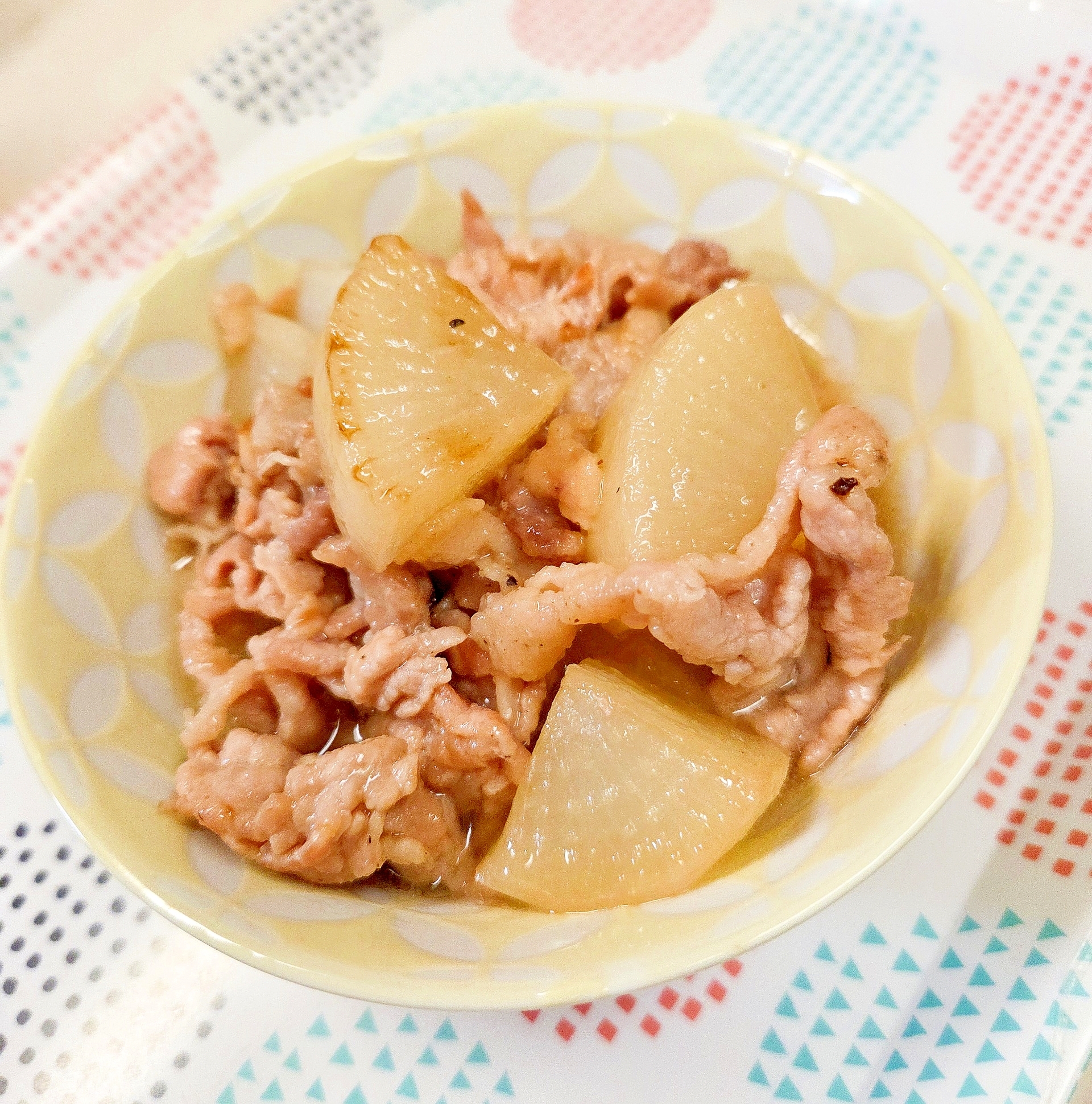 簡単(^^)豚肉と大根の炒め煮♪～レンチン下茹で